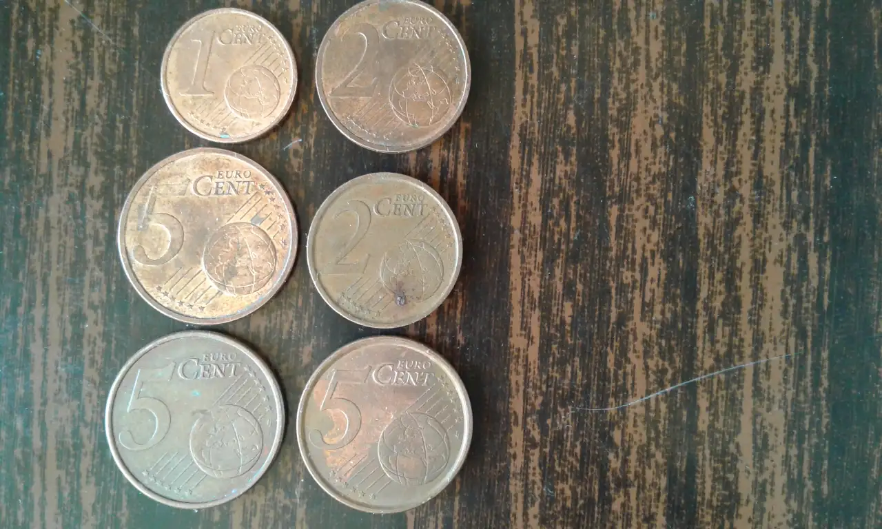 Коллекция монет Евро и Евро центов  Полный комплект монетный двор Испании случайный год, фотография 2